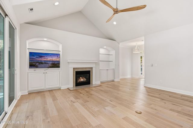 3244 Seagrass Court, Southport, NC 28461