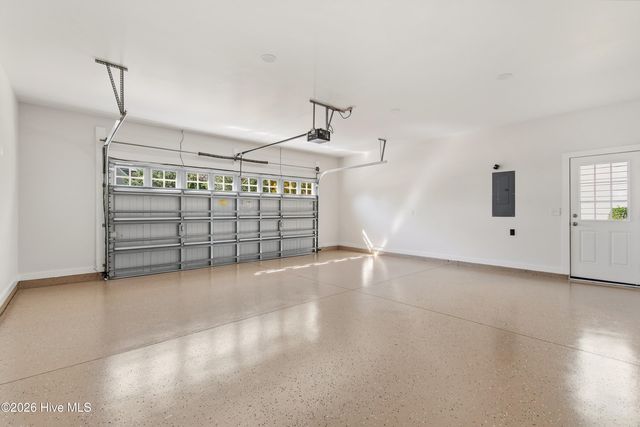 3244 Seagrass Court, Southport, NC 28461