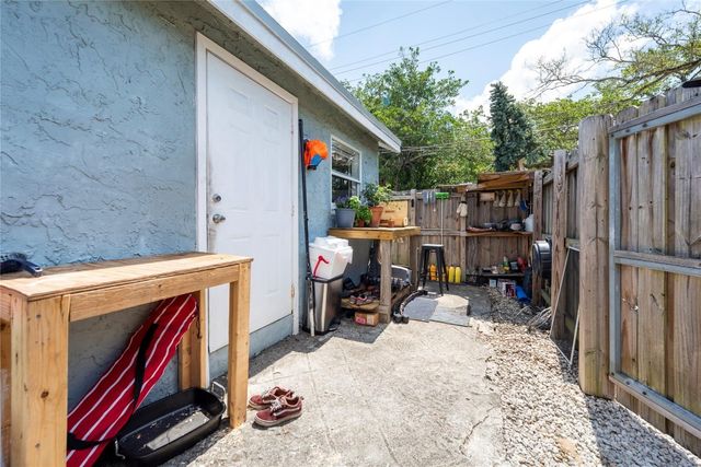 528 SW 5th Avenue, Fort Lauderdale, FL 33315