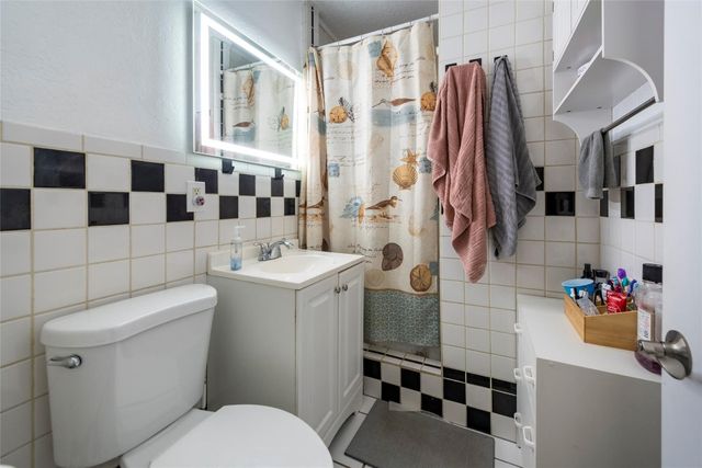 528 SW 5th Avenue, Fort Lauderdale, FL 33315