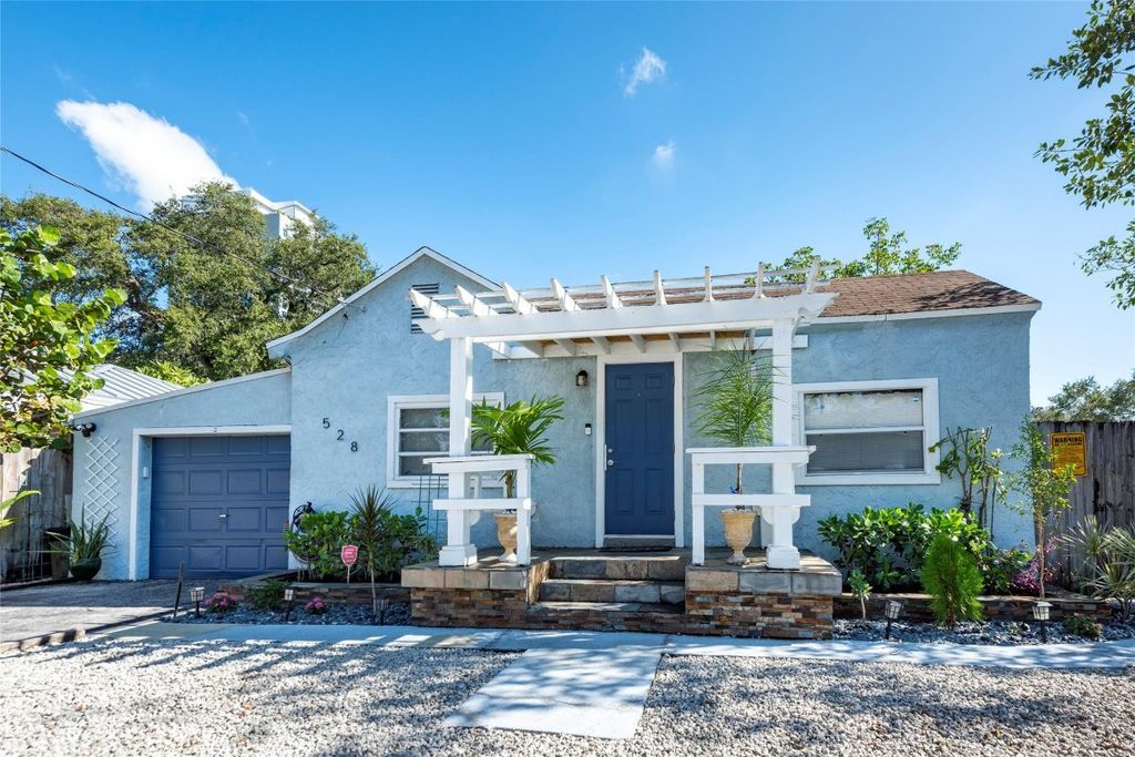 528 SW 5th Avenue, Fort Lauderdale, FL 33315