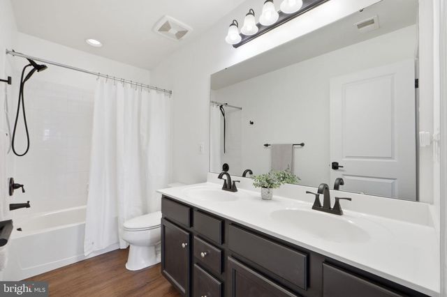 2513 CORNELL DR, Fredericksburg, VA 22408