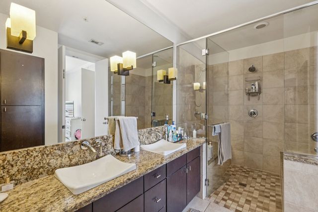 2950 Mckinney Avenue 424, Dallas, TX 75204