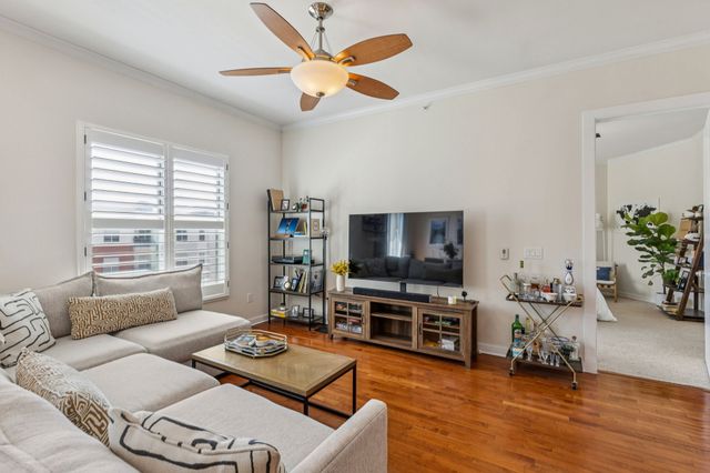 2950 Mckinney Avenue 424, Dallas, TX 75204