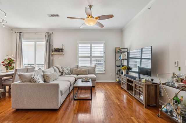 2950 Mckinney Avenue 424, Dallas, TX 75204