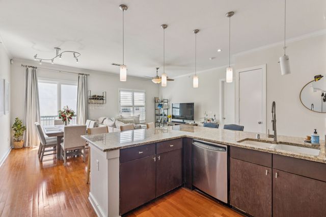 2950 Mckinney Avenue 424, Dallas, TX 75204
