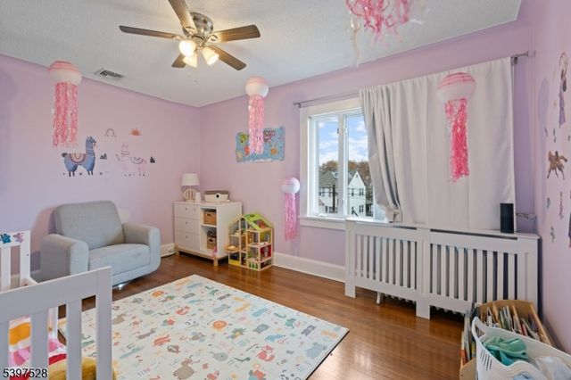 74 Kipp Ave, Hasbrouck Heights Boro, NJ 07604