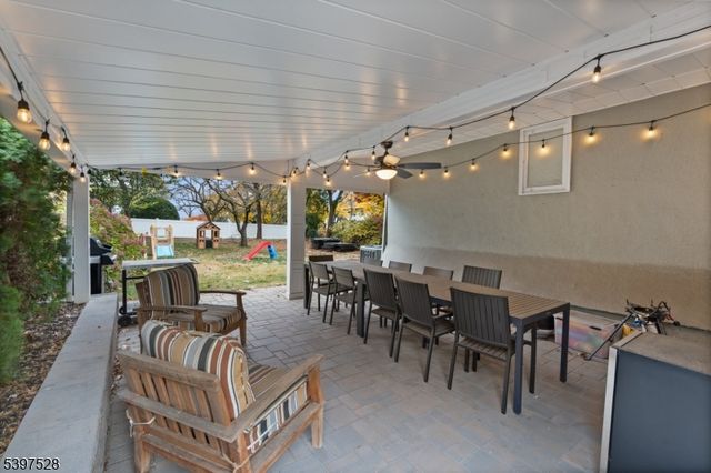 74 Kipp Ave, Hasbrouck Heights Boro, NJ 07604