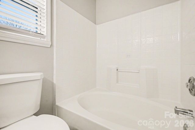 6027 Running Deer Road, Charlotte, NC 28214