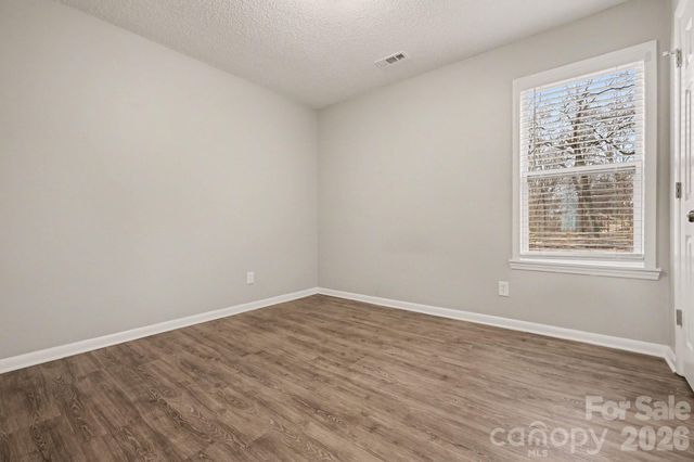 6027 Running Deer Road, Charlotte, NC 28214