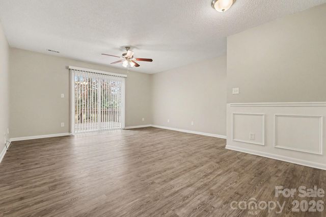 6027 Running Deer Road, Charlotte, NC 28214