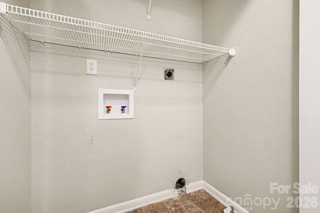 6027 Running Deer Road, Charlotte, NC 28214