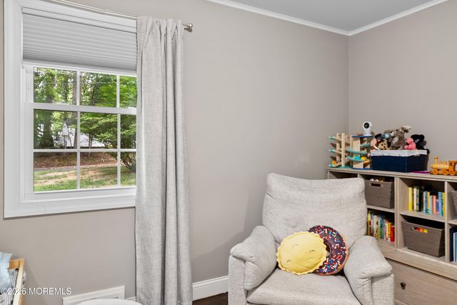 18 Stork Court, Middletown, NJ 07748