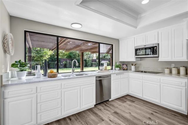 25452 Champlain Road, Laguna Hills, CA 92653