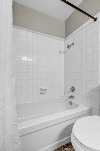 25452 Champlain Road, Laguna Hills, CA 92653