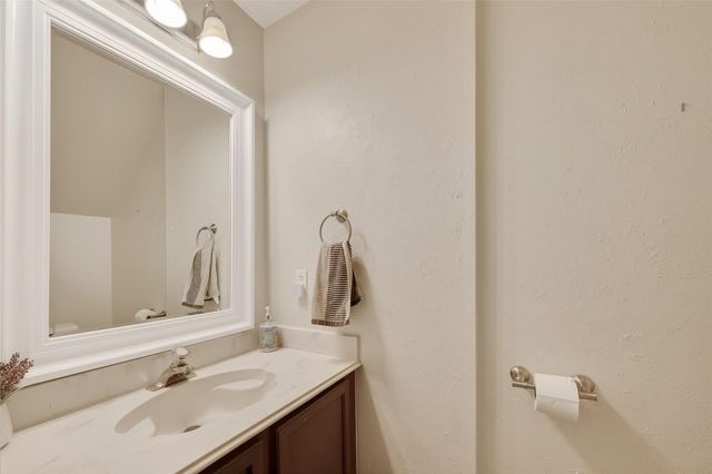 1563 Hillside Elm Street, Houston, TX 77062