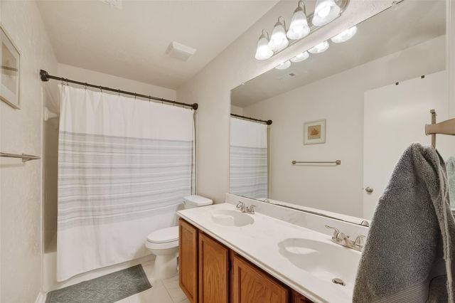 1563 Hillside Elm Street, Houston, TX 77062