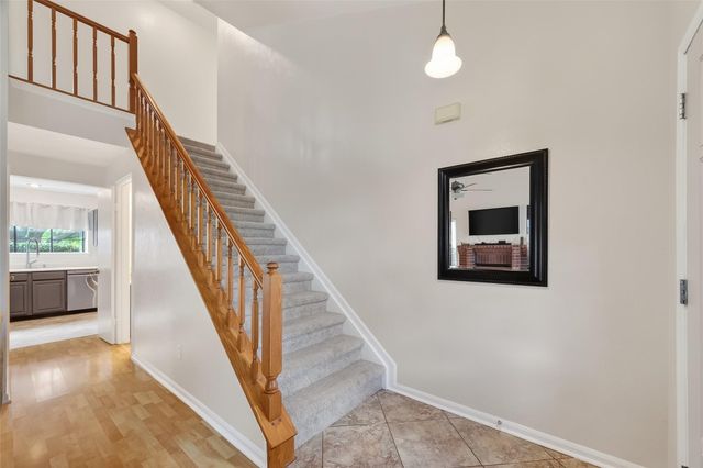 1563 Hillside Elm Street, Houston, TX 77062