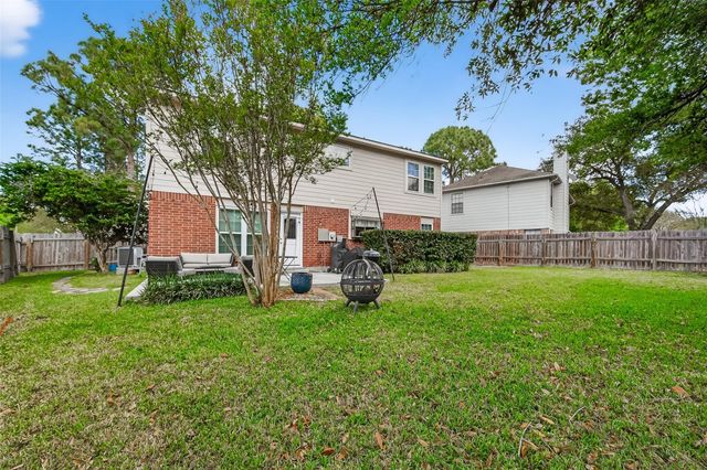1563 Hillside Elm Street, Houston, TX 77062