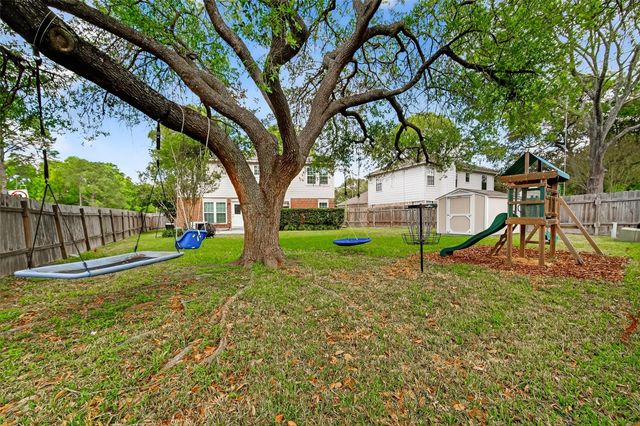 1563 Hillside Elm Street, Houston, TX 77062