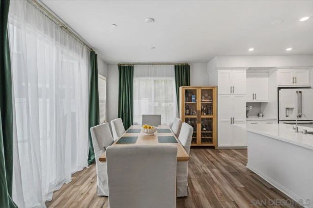 1521 Meriwood Way, Vista, CA 92083