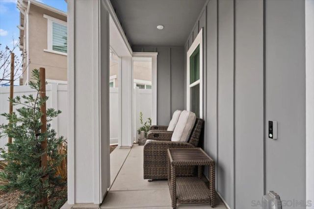 1521 Meriwood Way, Vista, CA 92083