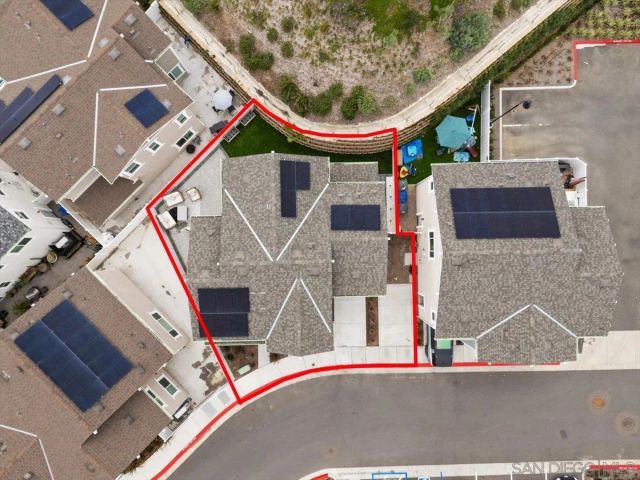 1521 Meriwood Way, Vista, CA 92083