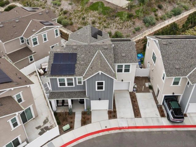 1521 Meriwood Way, Vista, CA 92083