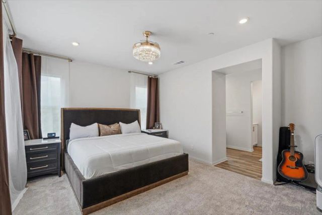 1521 Meriwood Way, Vista, CA 92083