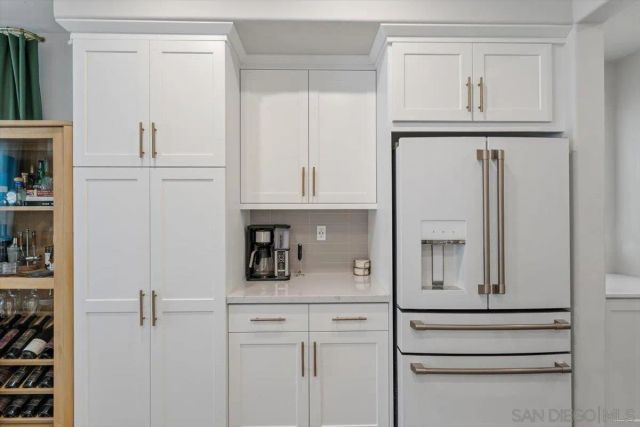 1521 Meriwood Way, Vista, CA 92083