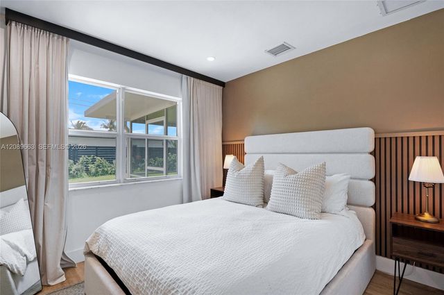 508 NE 28th Drive, Wilton Manors, FL 33334