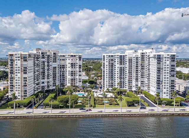 1801 S FLAGLER Drive 104, West Palm Beach, FL 33401