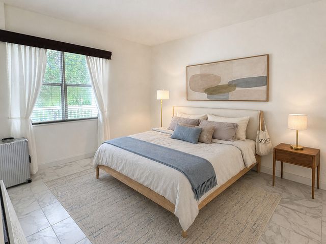 1801 S FLAGLER Drive 104, West Palm Beach, FL 33401