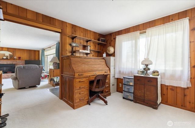 532 SE Pasek Street, Oak Harbor, WA 98277