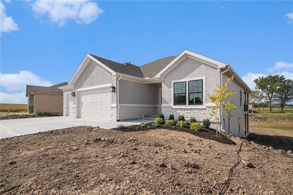 462 Green Drive, Lawson, MO 64062