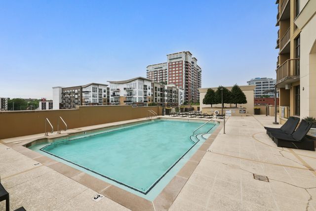 1510 Demonbreun St Apt 906, Nashville, TN 37203