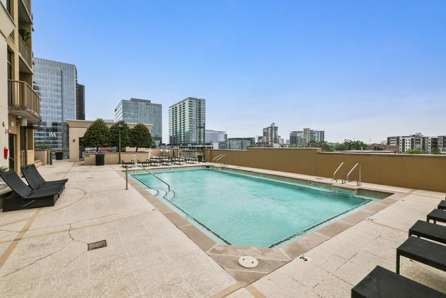 1510 Demonbreun St Apt 906, Nashville, TN 37203