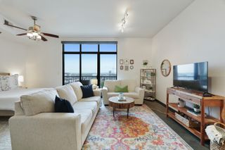 1510 Demonbreun St Apt 906, Nashville, TN 37203