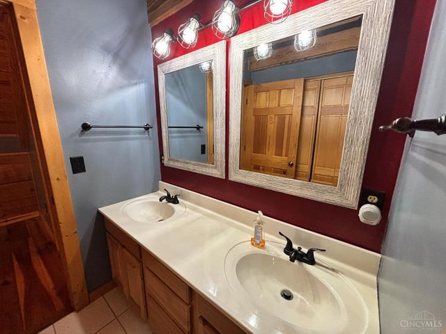 4861 Salty Lane, Union Twp, OH 45244