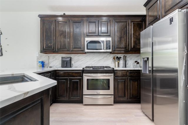 2635 Villa Di Lago 4, Grand Prairie, TX 75054