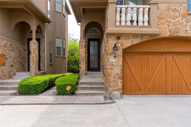 2635 Villa Di Lago 4, Grand Prairie, TX 75054