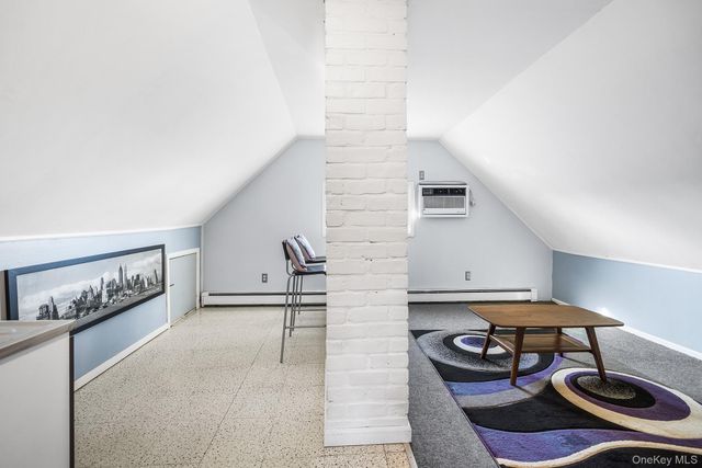 111 Stirrup Lane, Levittown, NY 11756