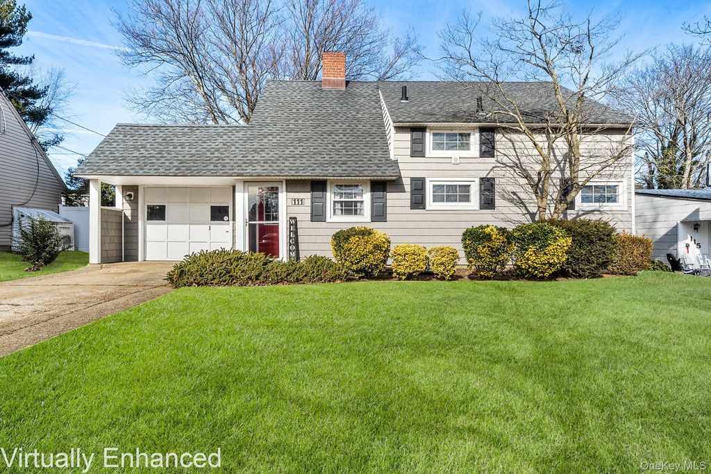 111 Stirrup Lane, Levittown, NY 11756