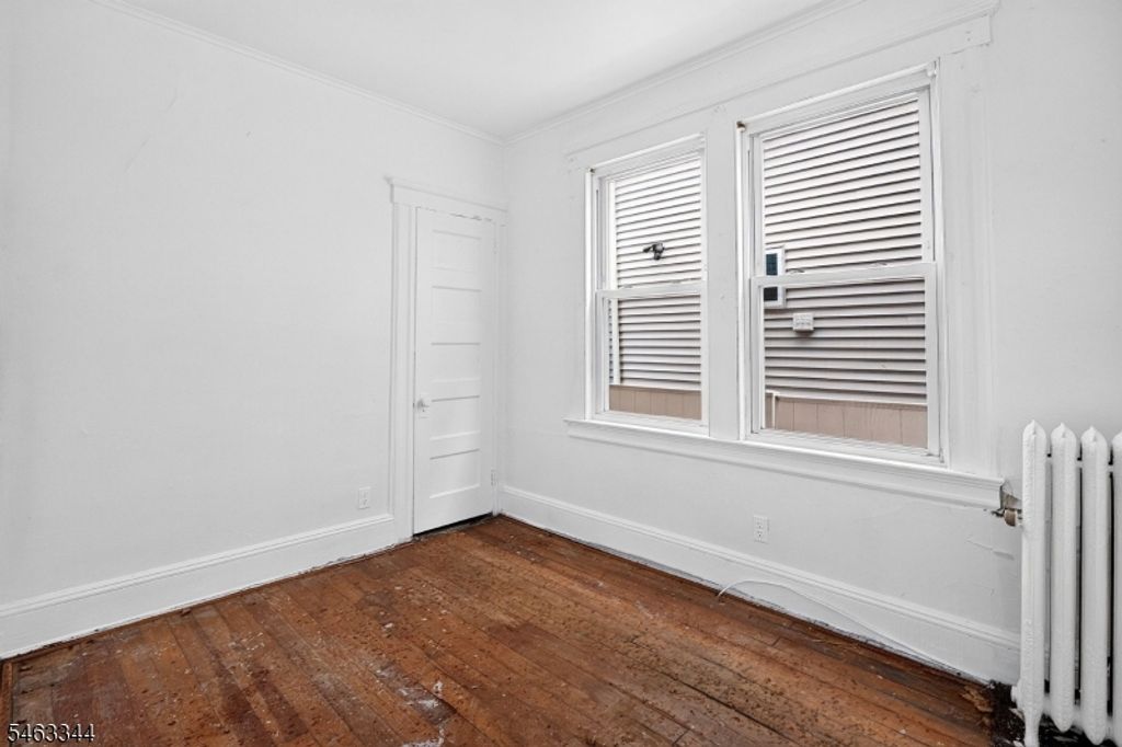 590 Walnut St, Elizabeth City, NJ 07201 — photo 5