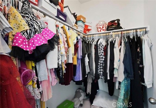 18583 Seaton Avenue, Perris, CA 92570