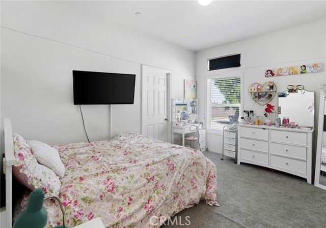 18583 Seaton Avenue, Perris, CA 92570