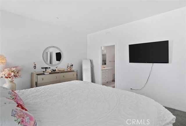 18583 Seaton Avenue, Perris, CA 92570