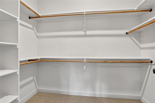 16256 Giorgia Street, Parkville, MO 64152