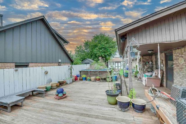 1212 SW 105th Street, Oklahoma City, OK 73170