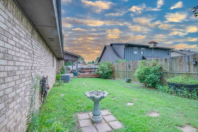 1212 SW 105th Street, Oklahoma City, OK 73170